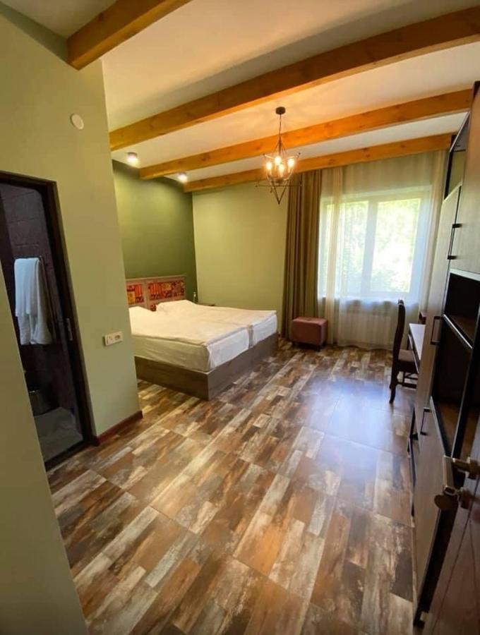 Kefilyan Family Hotel Sanain エクステリア 写真